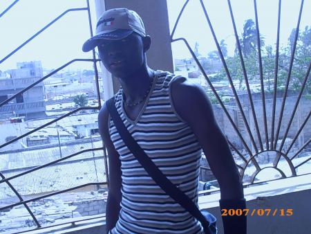 MON AMI 